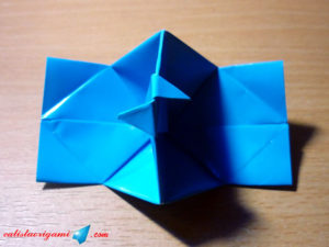 cara-membuat-origami-kamera-aneka-bentuk-origami